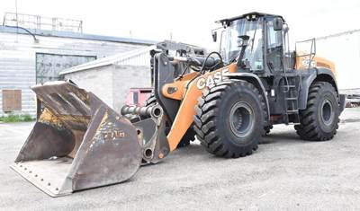2016 Case 1021G Wheel Loader - Bucket
