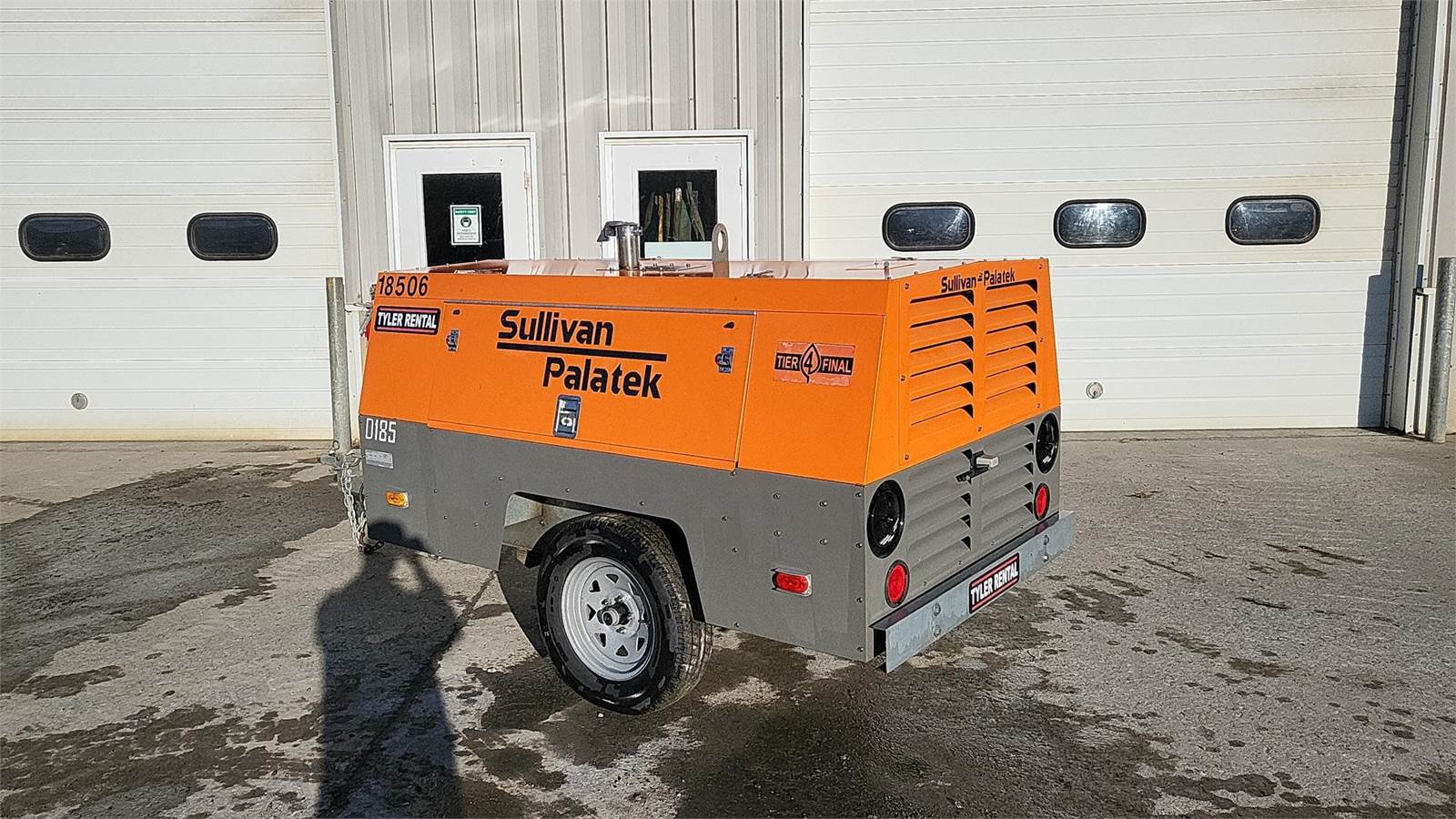 thumbnail image 2 of Sullivan-Palatek 185 CFM Mobile Diesel Air Compressor - Superior Tool... 2 of 12