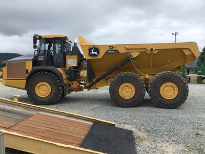 John Deere 410E Articulated Dump Truck