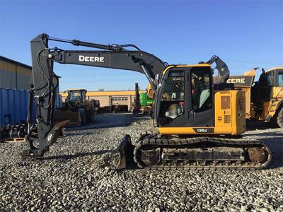 John Deere 135G Excavator