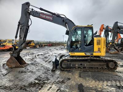 John Deere 135G Excavator