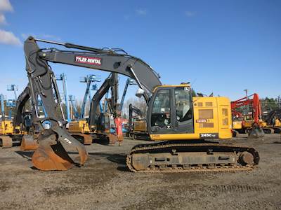 John Deere 245G LC Excavator