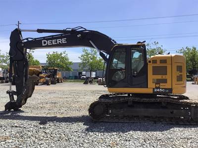 John Deere 245G LC Excavator