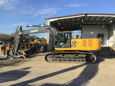 John Deere 300G LC Excavator