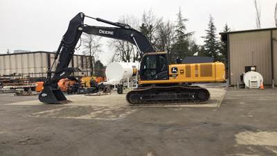 John Deere 350 P-TIER Excavator