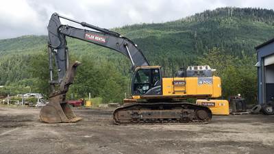 John Deere 470G LC Excavator
