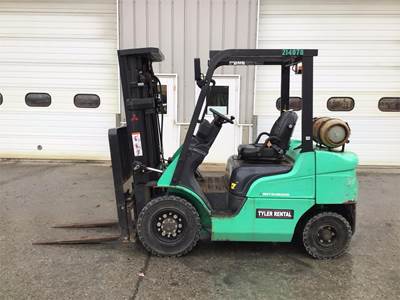 Mitsubishi FG25N Mast Forklift