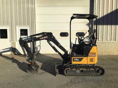 John Deere 17G Mini Excavator