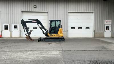John Deere 50 P-TIER Mini Excavator