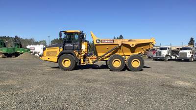 John Deere 310 P-TIER Off-Highway Truck