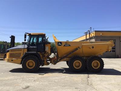 John Deere 310E Off-Highway Truck