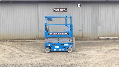 Genie GS-1932 Scissor Lift - 25ft Working Height