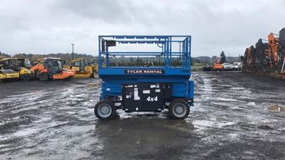 Genie GS-2669 RT Scissor Lift - 32ft Working Height