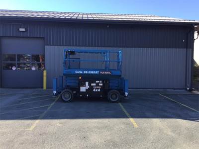 Genie GS-3369 RT Scissor Lift - 39ft Working Height