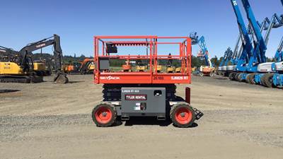 Skyjack SJ6826RT Scissor Lift - 32ft Working Height