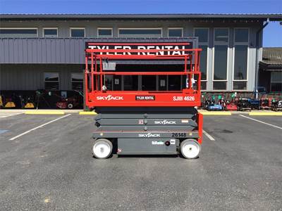 Skyjack SJIII-4626 Scissor Lift - 32ft Working Height