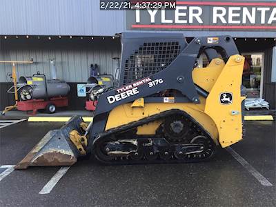 John Deere 317G Skid Steer