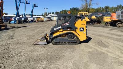 John Deere 317G Skid Steer