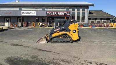 John Deere 317G Skid Steer