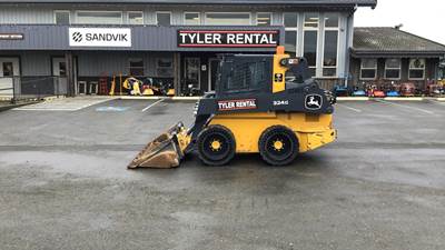 John Deere 324G Skid Steer