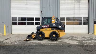 John Deere 332G Skid Steer