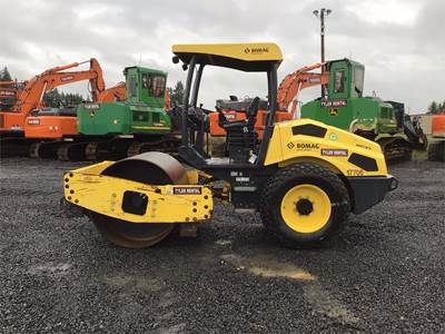 BOMAG BW177D-5 Smooth Drum Roller Compactor