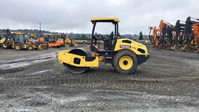 BOMAG BW177D-5 Smooth Drum Roller Compactor