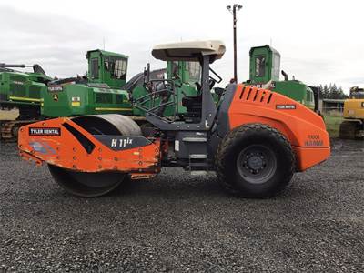 Hamm H11IX Smooth Drum Roller Compactor