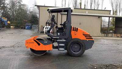 Hamm H5I Smooth Drum Roller Compactor