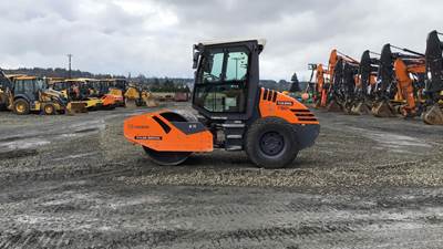 Hamm H7I Smooth Drum Roller Compactor