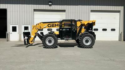 Gehl RS10-55 GEN 4 Telehandler - 10000lb Capacity, 55ft Lift Height, 55ft Reach
