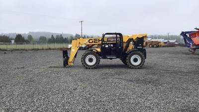 Gehl RS8-42 GEN 4 Telehandler - 8000lb Capacity, 42ft Lift Height, 42ft Reach
