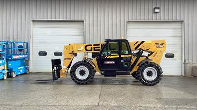 Gehl TH8-42 Telehandler - 8000lb Capacity, 42ft Lift Height, 42ft Reach