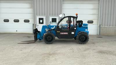 Genie GTH-5519 Telehandler - 5000lb Capacity, 19ft Lift Height, 19ft Reach