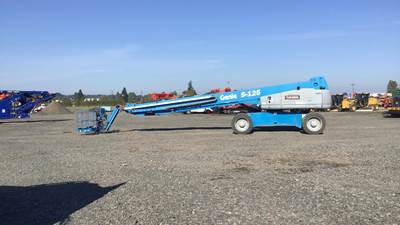 Genie S-125 Telescopic Boom Lift - 10ft Working Height, 500lb Capacity