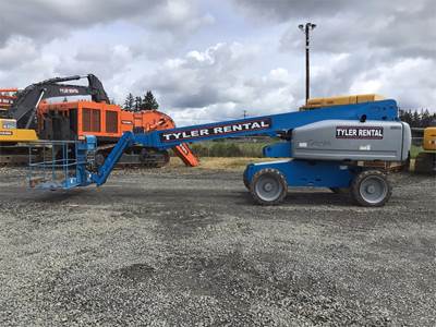 Genie S-65 Telescopic Boom Lift - 71ft Working Height