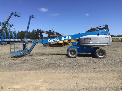 Genie S-65 Telescopic Boom Lift - 71ft Working Height