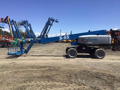 Genie S-65 Telescopic Boom Lift