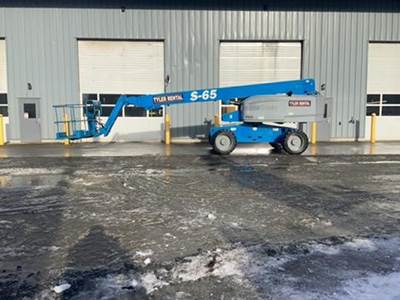 Genie S-65 Telescopic Boom Lift - 71ft Working Height