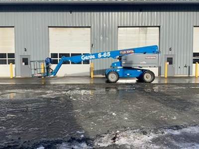 Genie S-65 Telescopic Boom Lift - 71ft Working Height