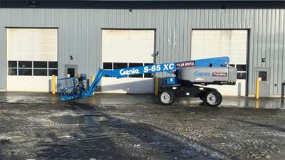 Genie S-65XC Telescopic Boom Lift - 65ft Working Height
