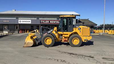 John Deere 444 P-TIER Wheel Loader