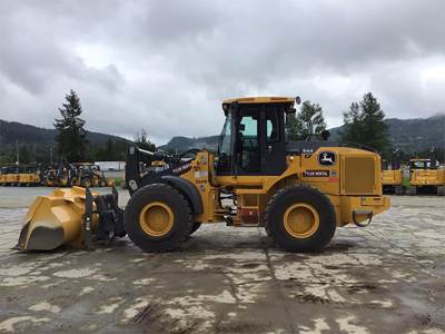 John Deere 544 P-TIER Wheel Loader