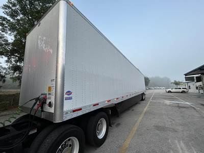 UTILITY 4000DX Dry Van Trailer - Swing Door