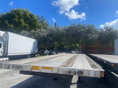 UTILITY 4000AE 48ft Flatbed Trailer - Air Ride