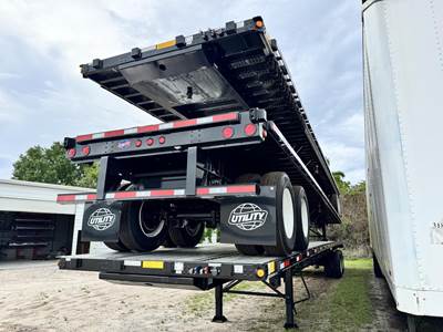 UTILITY 4000S Flatbed Trailer
