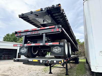 UTILITY 4000S Flatbed Trailer