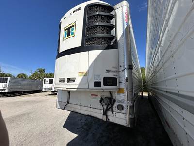 UTILITY 3000R 53 ft Reefer Trailer - Sliding Axle, Swing Door, Thermo King