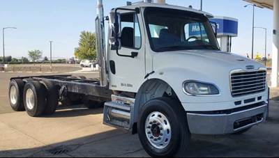 2012 Freightliner M2 Cab & Chassis Truck