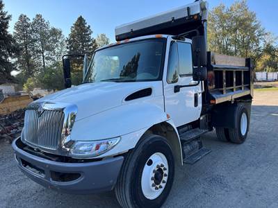 2009 International 4300 Dump Truck